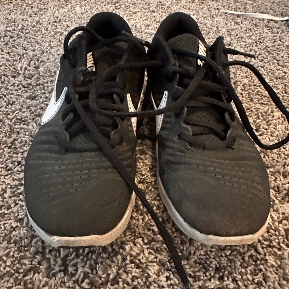 Nike baseball turf shoes